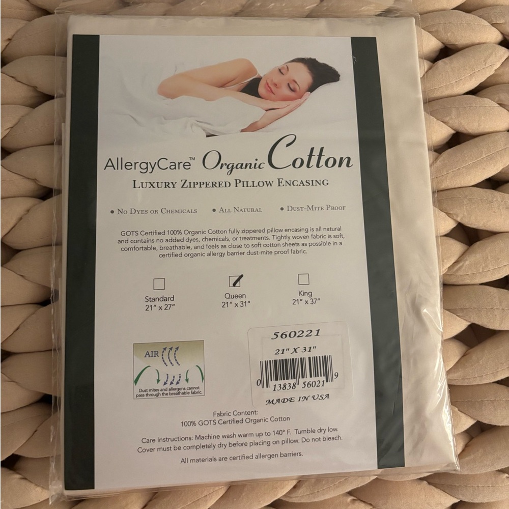 AllergyCare™ Organic Cotton Luxury Zippered Pillow Encasement